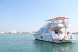 مناسبات وطنية على اليخت